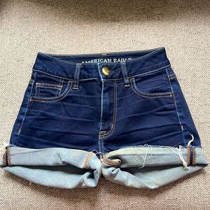 AMERICAN EAGLE denim hi-rise shortie jean shorts size 0